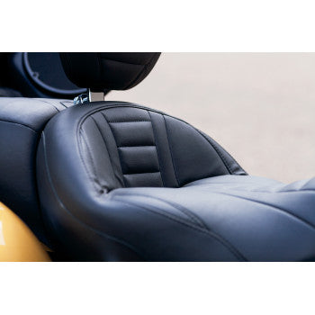 MUSTANG 0801-0962 79006 One-Piece Deluxe 2-Up Touring Seat - FLH