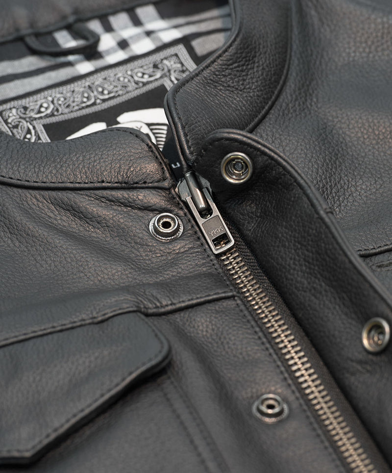 Detail collar shot of Magnum Vest