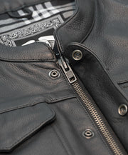 Detail collar shot of Magnum Vest