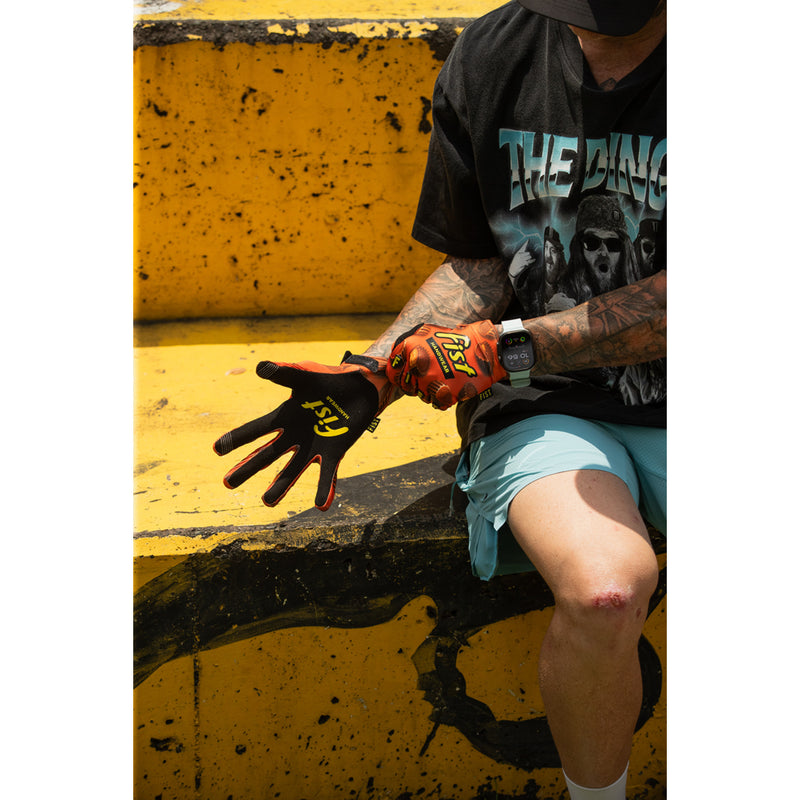 FIST HANDWEAR Strapped 100% Nuts Gloves