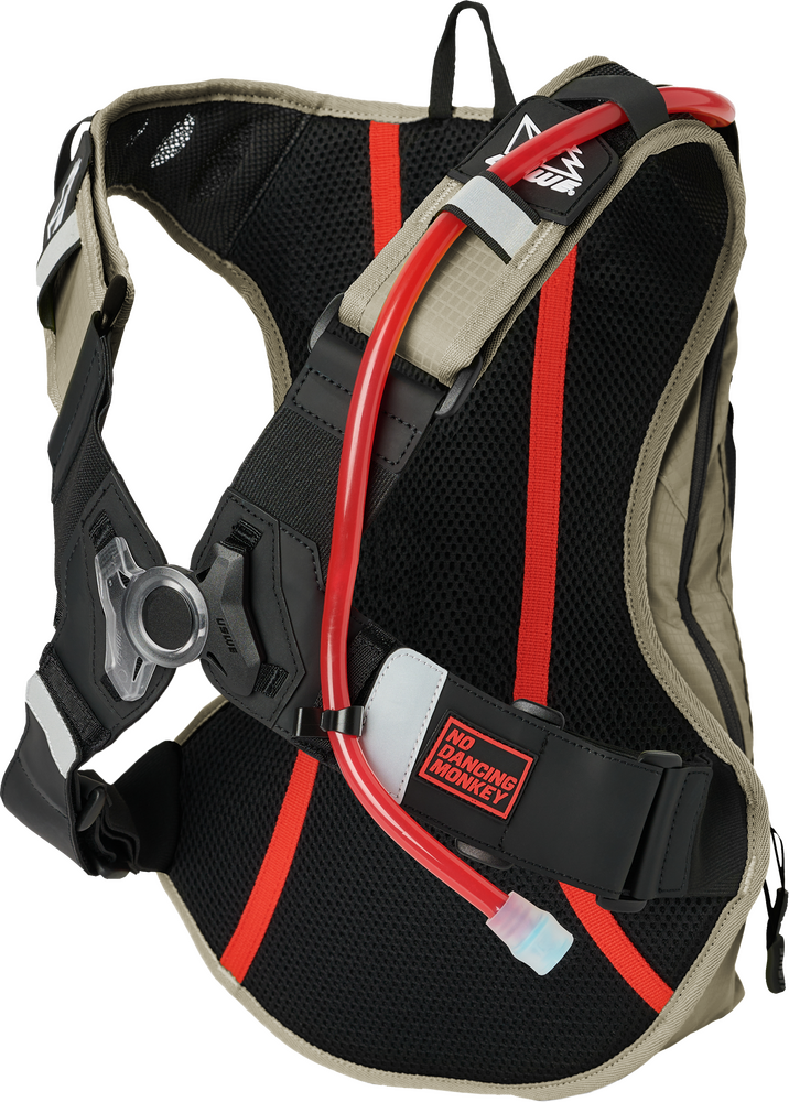 Uswe 62-5085 5209077021 OUTLANDER MOTO 9L HYDO PACK SAND