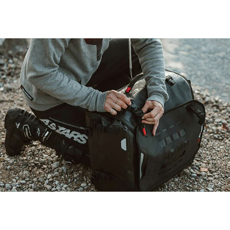 SW-MOTECH 3501-1950 BC.SYS.00.006.12000L SysBag with Adapter Plate SysBag Waterproof Side Bag - Large - 27 to 40 Liter - with Right Adapter Plate
