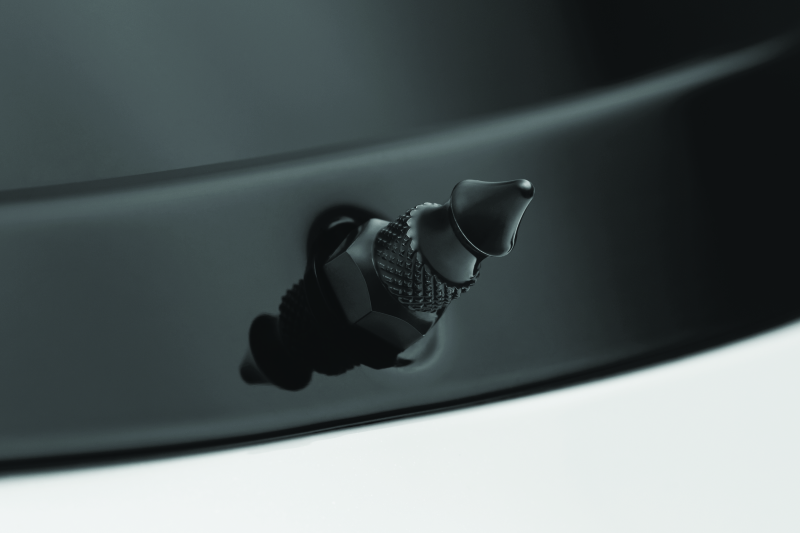 Kuryakyn 5714 Windshield Spikes FLH Black - Photo - Primary
