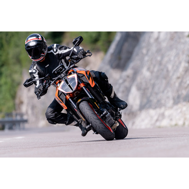CONTINENTAL 0302-1439 02446020000 ContiSportAttack 4 Tire Tire - ContiSportAttack 4 - Rear - 190/50ZR17 - (73W)