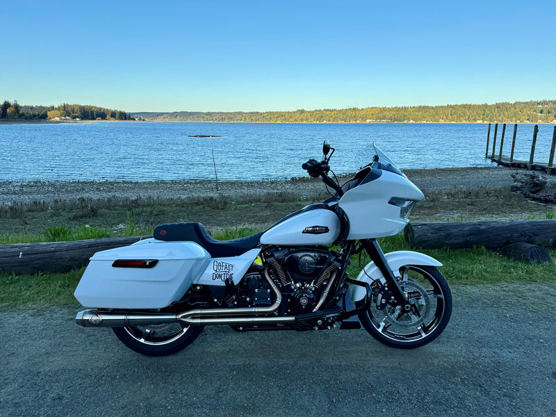 2017-2026 M8 BAGGER - FULL LENGTH TURNPIKE