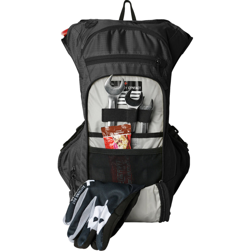 USWE 3519-0144 209077001 Outlander 9L Hydration Pack Outlander Hydration Pack - 9L - Black