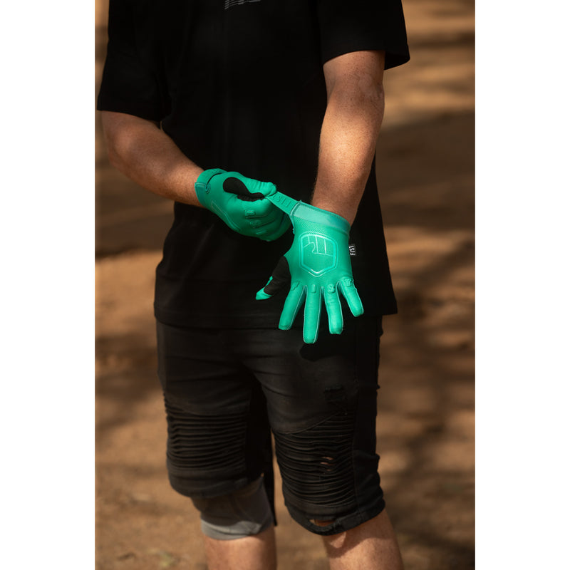 FIST HANDWEAR Strapped Stocker Jade Gloves