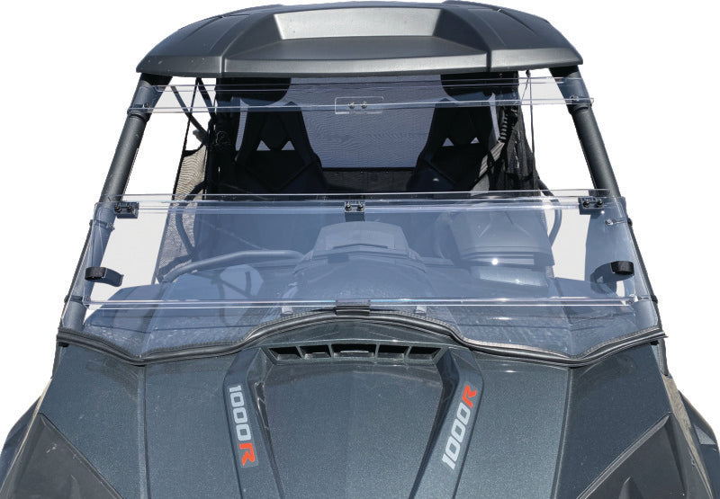 QuadBoss 375786 Windbreak Folding Shield - User 1
