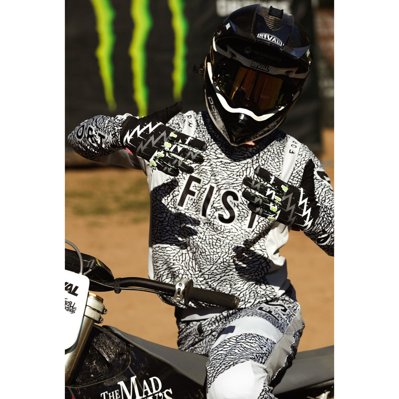 FIST HANDWEAR Strapped Taka Higashino Cali Roll Gloves