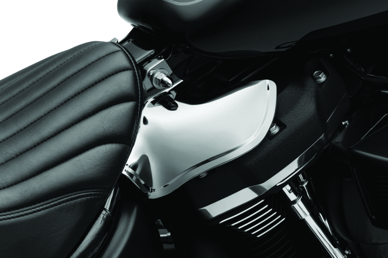 Kuryakyn 5789 Saddle Shields Heat Deflectors 18-Up Softail Models Smoke - User 1