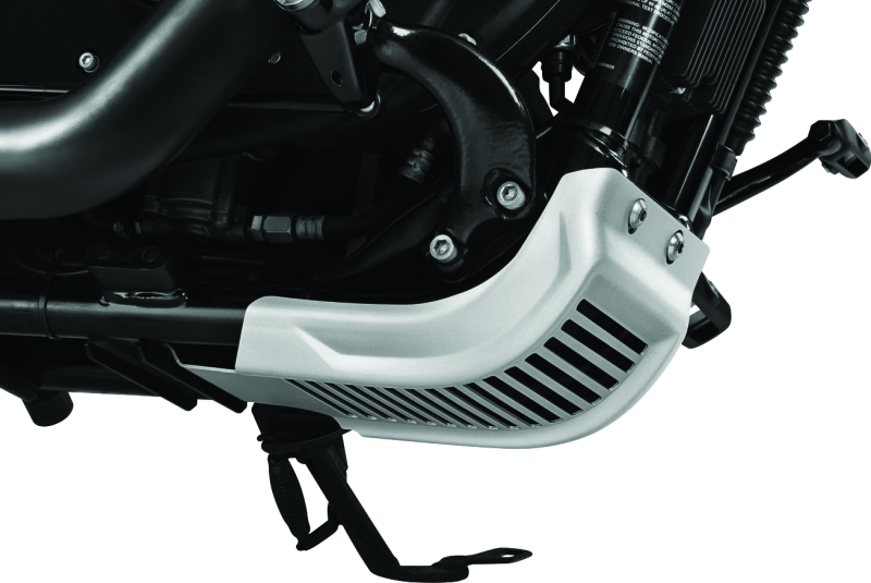 Kuryakyn 6683 Dillinger Skid Plate Silver - User 1