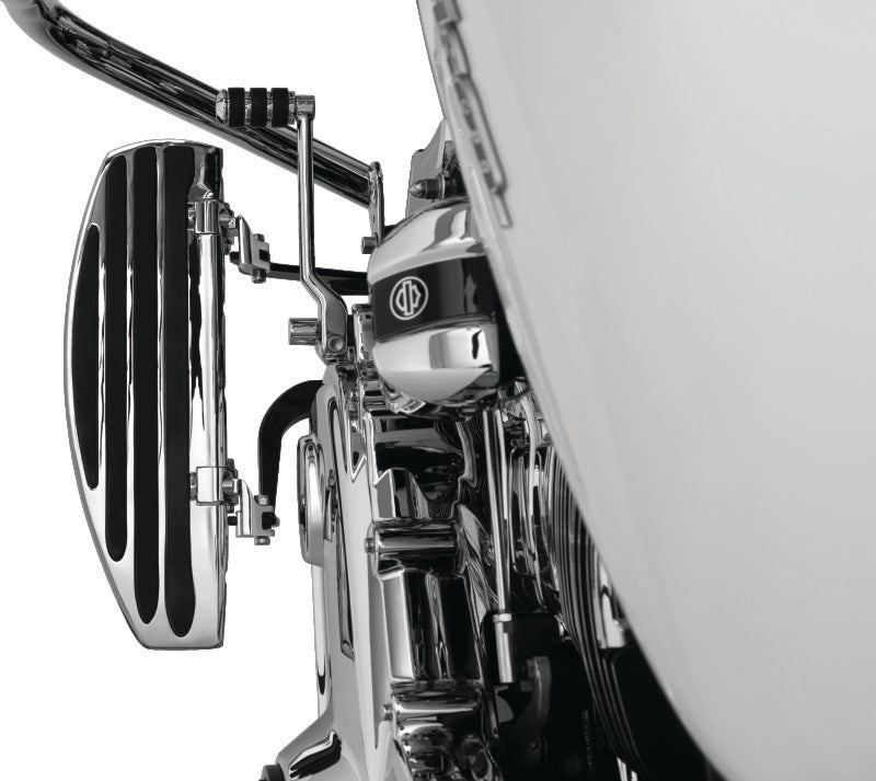 Kuryakyn 4609 Floorboard Relocator Brackets 17 And Up Touring Chrome - User 1