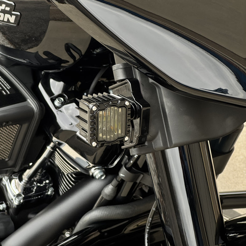 Custom Dynamics Shark Demon® Turn Signal - SD-SG-FT-AW For Harley Street Glide 2023-2026