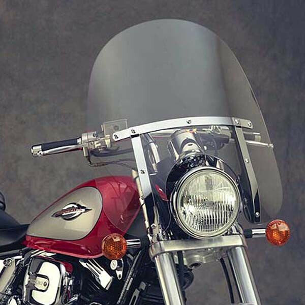 National Cycle Dakota 4.5 Windshield 17.25X23 - N2302A Yamaha 650 Star Classic / 650 Star Custom / 1100 Star Custom / Star 1100 Custom 1998-2011