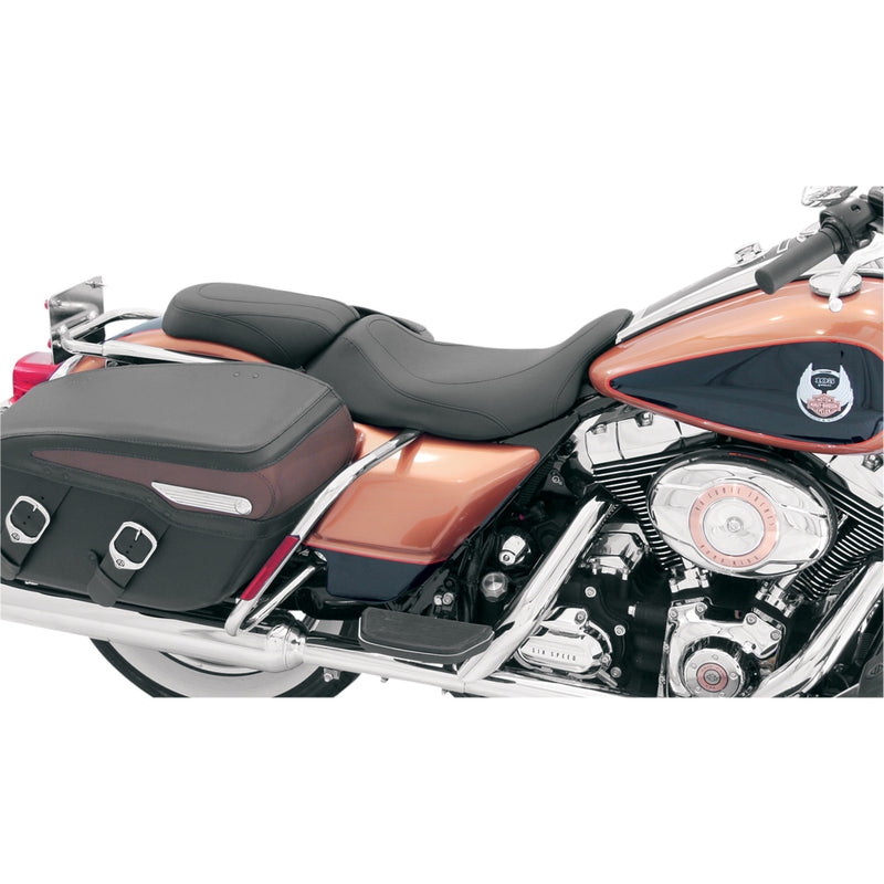 Mustang Tripper™ Seat - 76026 For Harley Touring 2008-2025