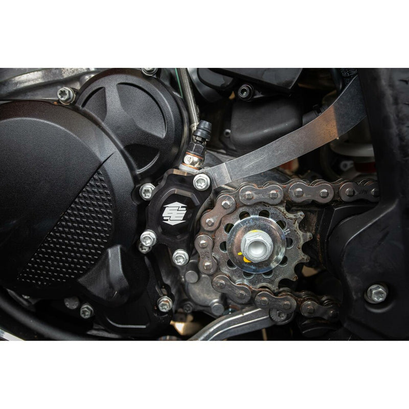 Enduro Engineering Clutch Cylinder Guard HUS - 13-1023 For KTM Dirt Bikes 2023-2025 | Yamaha WR 450 2024