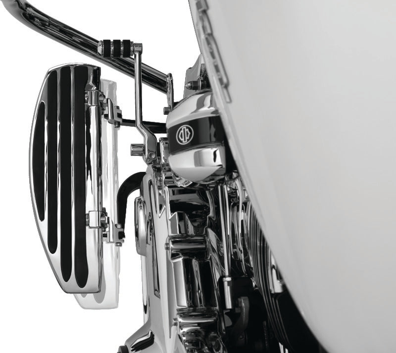 Kuryakyn 4609 Floorboard Relocator Brackets 17 And Up Touring Chrome - User 1