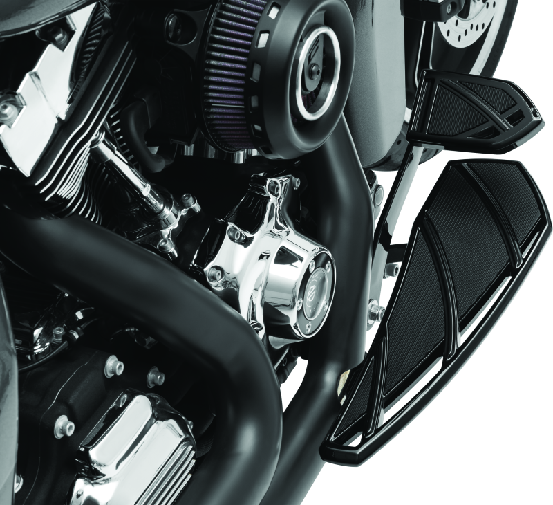 Kuryakyn 5793 Phantom Floorboards Black - User 1