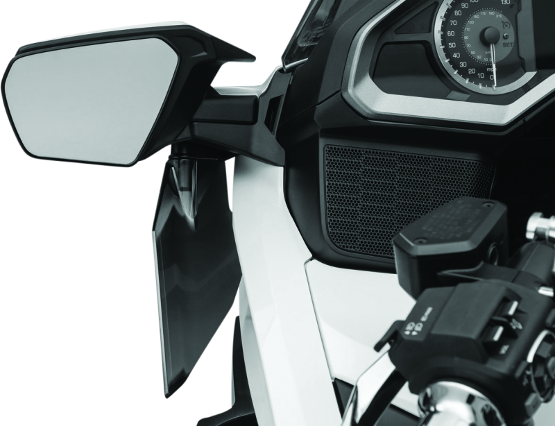 Kuryakyn 6578 Upper Air Deflectors - User 1