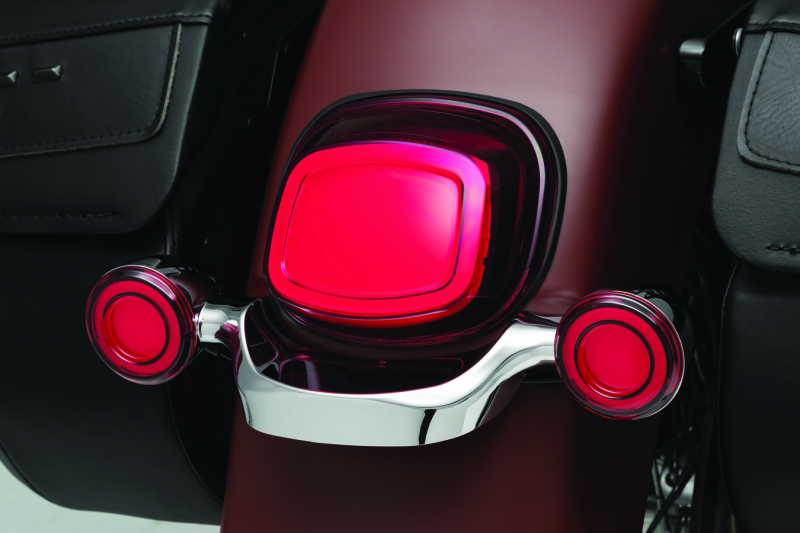 Kuryakyn 2912 Tracer LED Taillight Red Lens Without License Light - User 1