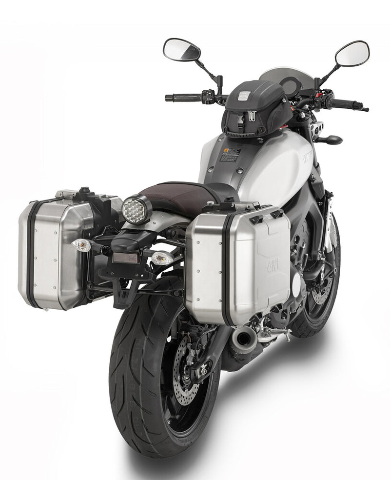Givi 270-6577 DLM30A DOLOMITI MONOKEY CASE 30L SILVER
