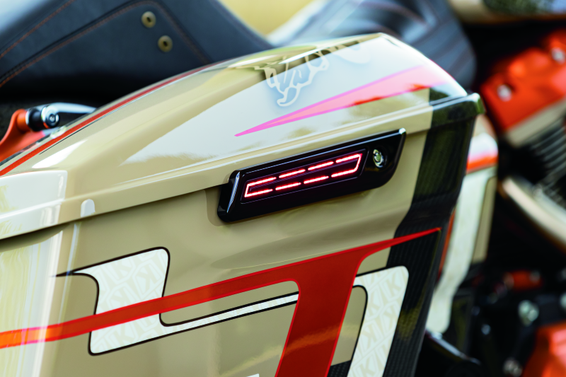 Kuryakyn 5477 LED Saddlebag Hinge Accents Black - User 1