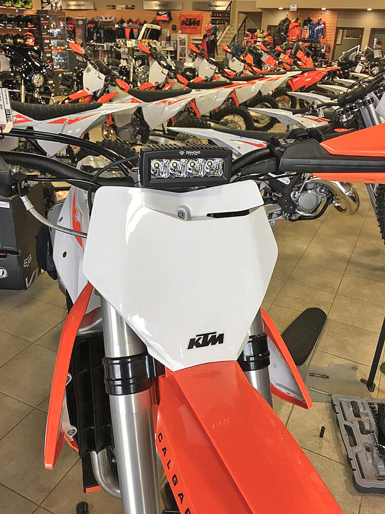 Diamond LED Motorcycle Light Bar With Battery Universal - UDBK1