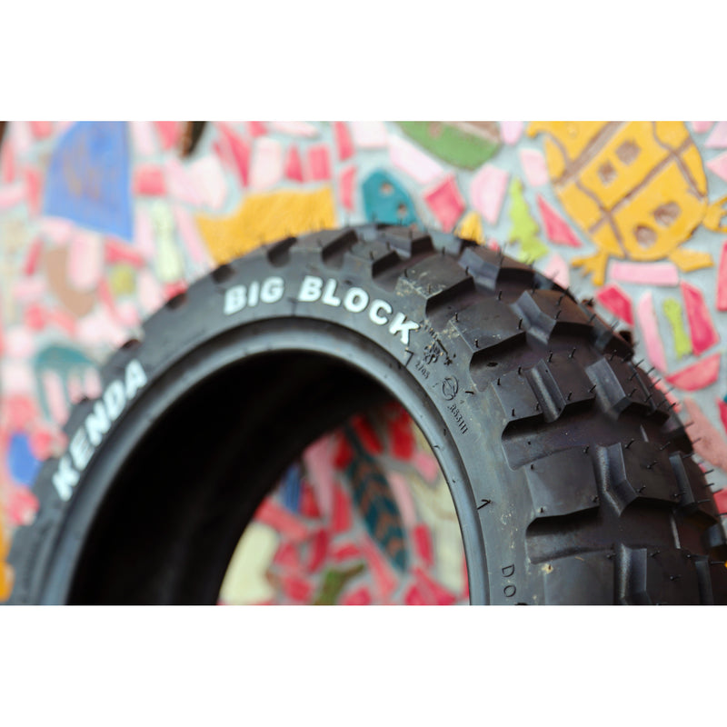 KENDA 0317-0100 047841821B0 K784 Big Block Tire Tire - K784 Big Block - Rear - 150/70B18 - 70Q