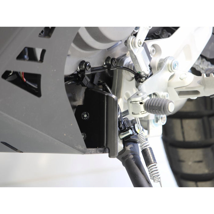 AXP RACING 0506-1985 AX1679 Adventure Skid Plate black - ducati - desert x