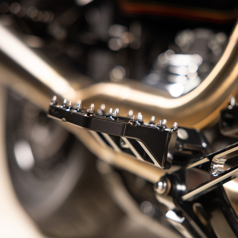 Thrashin Supply Co. Aggressor Floorboards - TSC-2031-1-D For Harley Motorcycles 1972-2025