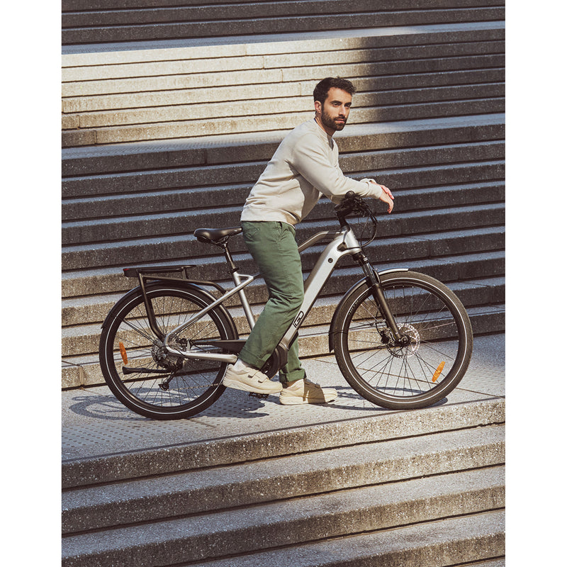 IGO ELECTRIC BIKES 4901-0017 100-222-000 Discovery LS E-Bike Discovery Yorkville LS E-Bike - Platinum - Hybrid