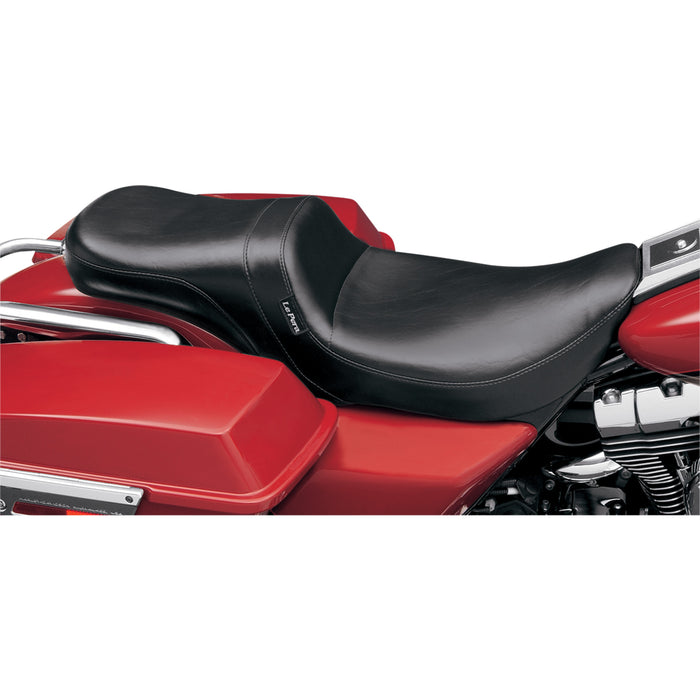 LE PERA 1910-2158 LH-567RK Daytona 2-Up Seat - Without Backrest - Smooth - Black - FLHR '02-'07