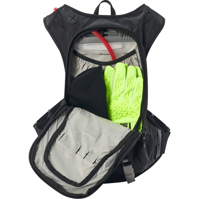 USWE 3519-0163 5208099001 Moto Hydro 8L Hydration Pack Moto Hydration Pack - 8L - Black/Gray