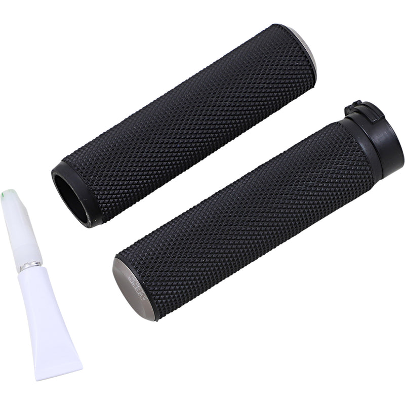 Arlen Ness Knurled Grips - 07-338 For Harley Motorcycles 1976-2022