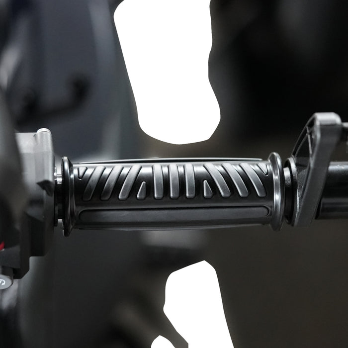 SHOW CHROME 0630-3213 17-455BK Combat Grips Grips - Combat - Ryker - Black
