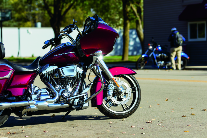 Kuryakyn 1316 Saddle Shields Heat Deflectors 09-Up Touring Smoke - User 1