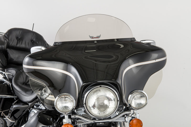Slipstreamer 56-6711S S-135-8 WINDSHIELD SMOKE 8" FLHT 96-13 REPLACEMENT