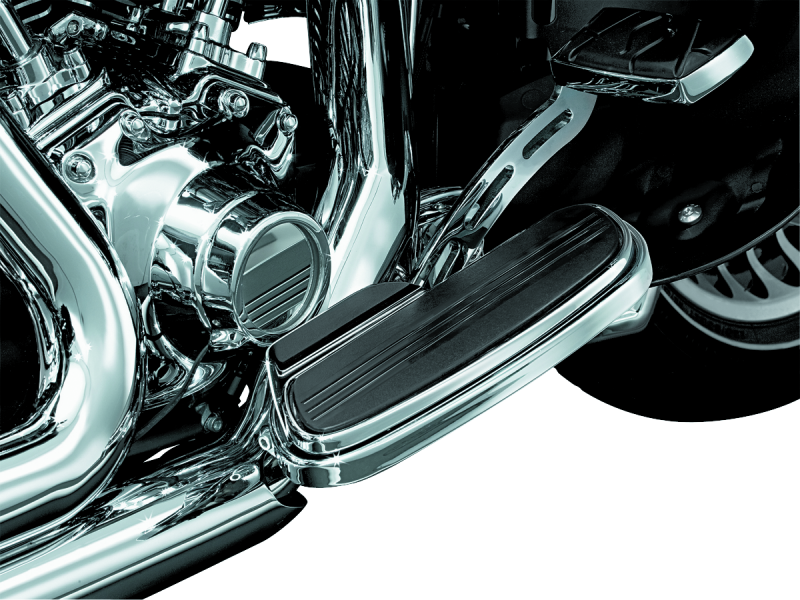 Kuryakyn 7544 Floorboard Exhaust Boot Guard Chrome - User 1
