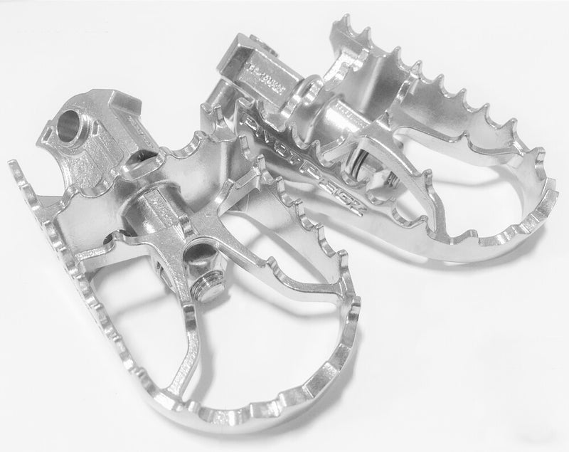 Pivot Pegz Mark 4 Suzuki Moto - PP-33MK4 For Suzuki Motorcycles 2004-2025 | Moto Guzzi Stelvio 1200 2010