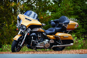 Kuryakyn 2631 Tri-line Windshield Trim Chrome - User 1