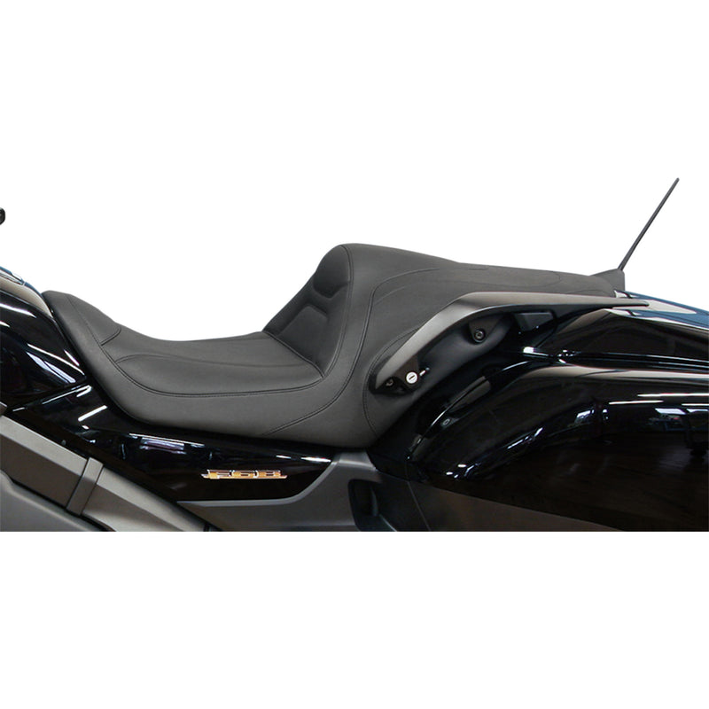 Mustang Tripper Fastback™ Seat - 76840 Honda GL1800B Gold Wing F6B 2013-2014