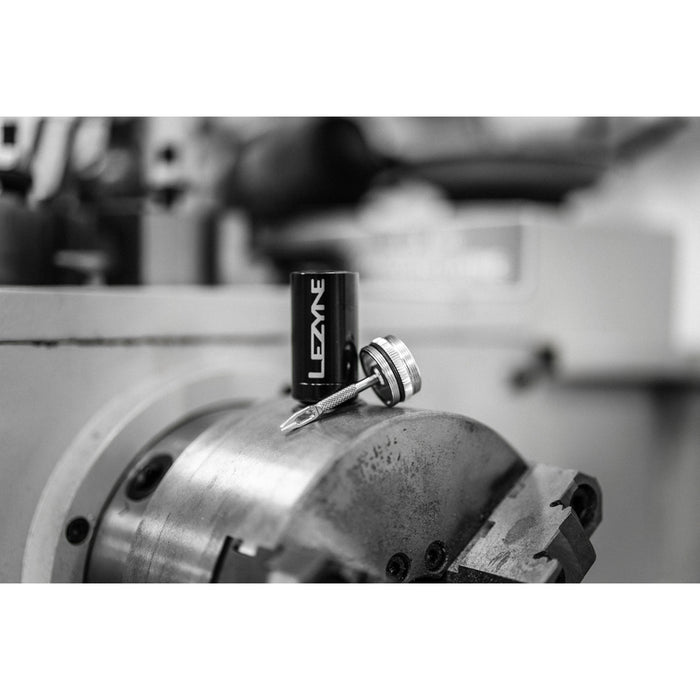 LEZYNE 3810-0159 1PKTBLSV104 Tubeless Tire Repair Kit