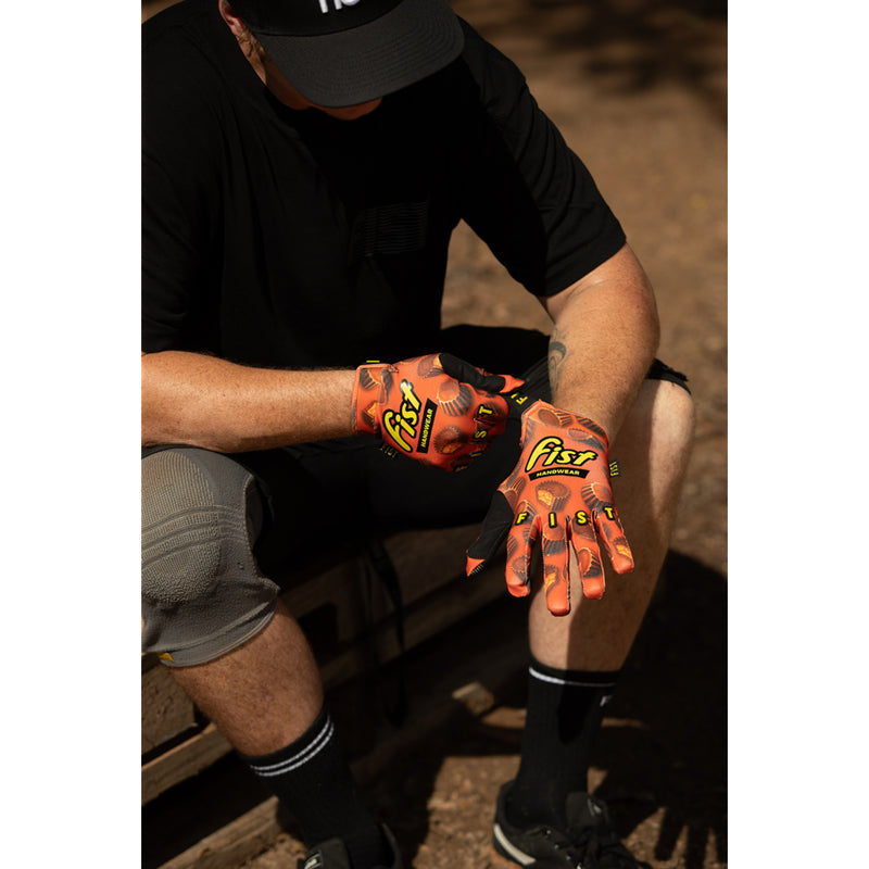 FIST HANDWEAR Strapped 100% Nuts Gloves
