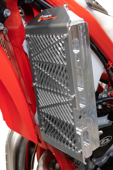 Enduro Engineering 366-124123 12-4123 BILLET RADIATOR GUARD BETA