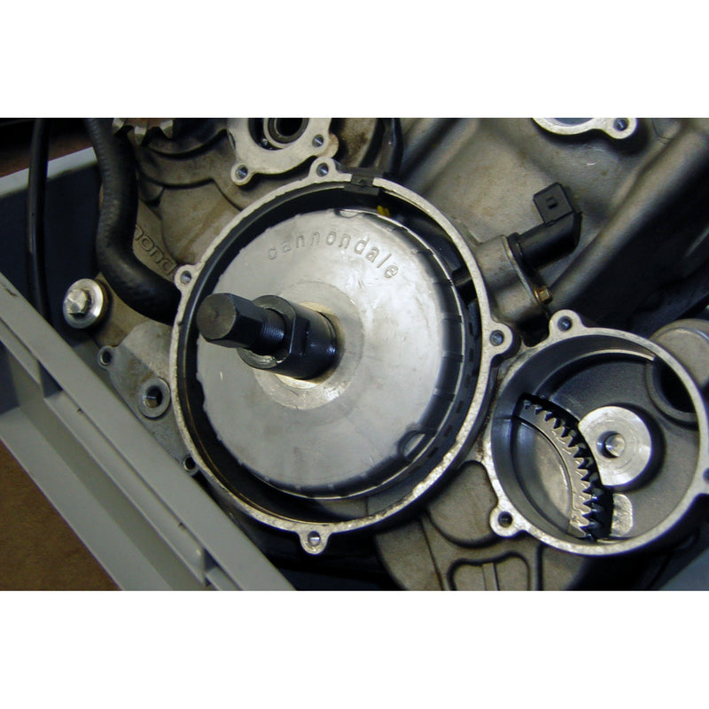 DENNIS STUBBLEFIELD SALES SS-12 MP-12 Flywheel Puller m26 x 1.5 - right hand thread - male
