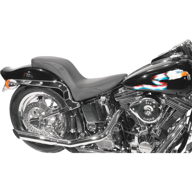 Mustang Daytripper Seat - 76364 For Harley Softail 2006-2017