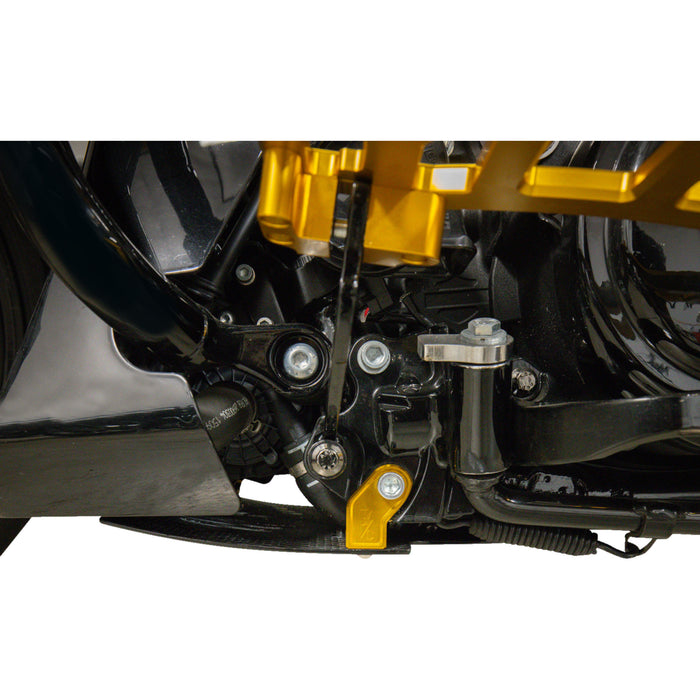 THRASHIN SUPPLY CO. 0506-2531 TSC-3034-5 Carbon Fiber Skid Plate Skid Plate - Carbon Fiber/Gloss - With Gold Brackets - FLHX/FLTRX