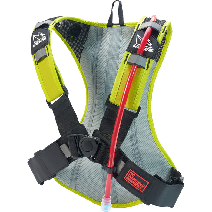 USWE 3519-0098 2041002 Outlander 4L Hydration Pack Outlander Hydration Pack - 4L - Yellow