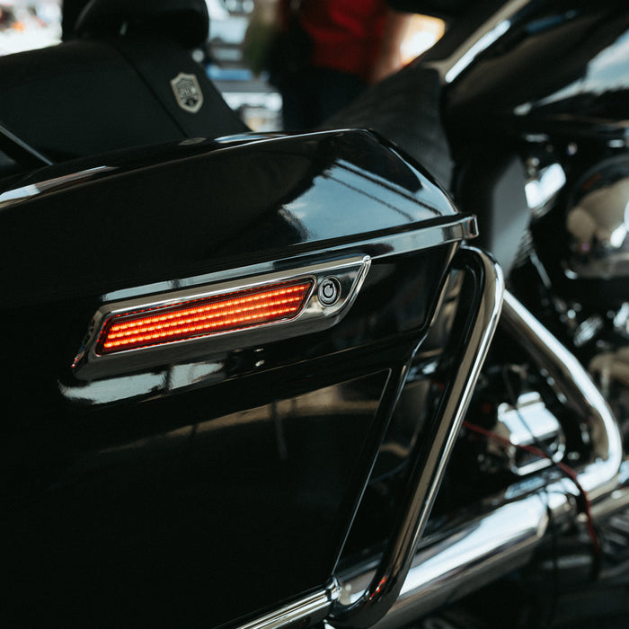CUSTOM DYNAMICS 2040-2866 CD-SBL-BCM-SC Saddlebag LED Latch Light - Smoke - Chrome