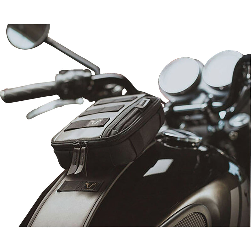 SW-MOTECH 3581-0006 BC.TRS.07.512.50200 Legend Gear Tank Strap System with la2 accessory bag - bmw '14-'23